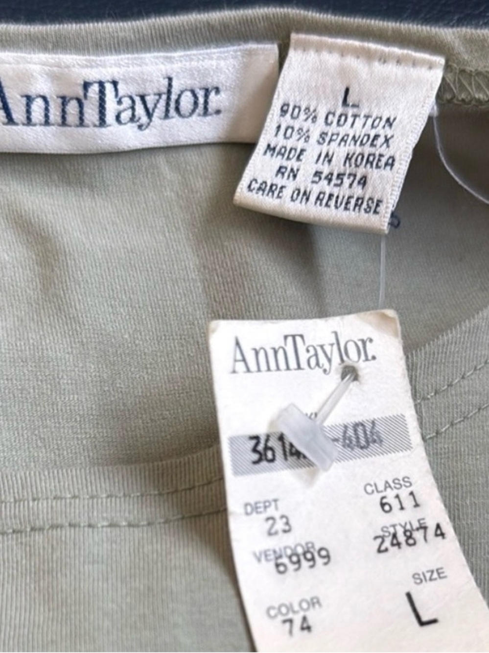 NWT Ann Taylor Sage Green Stretch Cotton Scoop Neck Tee Shirt L - Picture 3 of 3
